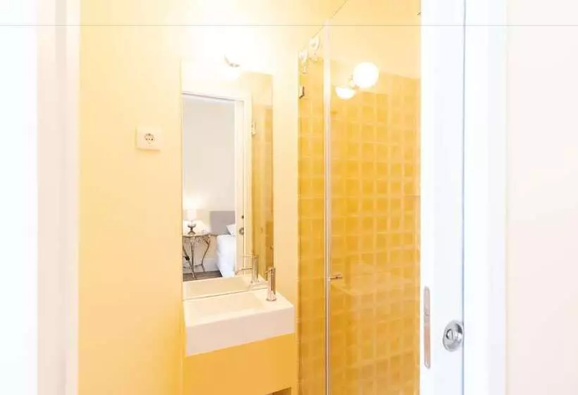 Majatalo 1898 Home & Suites