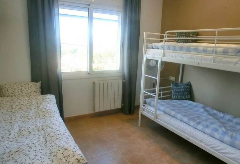 106163   Villa In Maçanet De La Selva