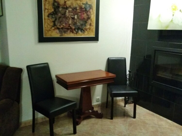 House With 4 Bedrooms In Corroios, With Pool Access, Enclosed Garden And Wifi 4 Km From The Beach