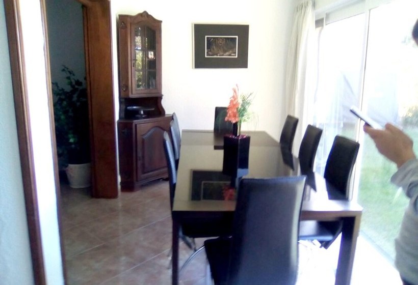 House With 4 Bedrooms In Corroios, With Pool Access, Enclosed Garden And Wifi 4 Km From The Beach