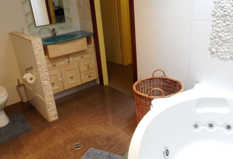 Lees By The Sea At South West Rocks