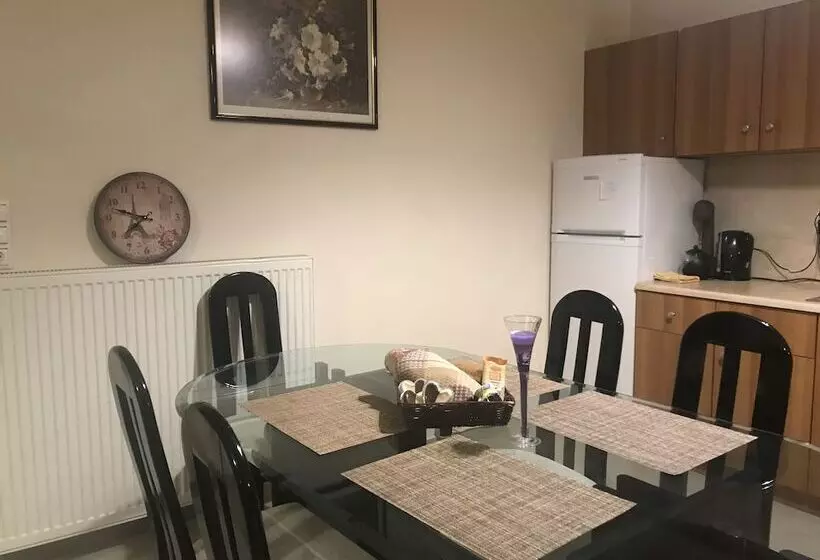 Mountain View Apartment