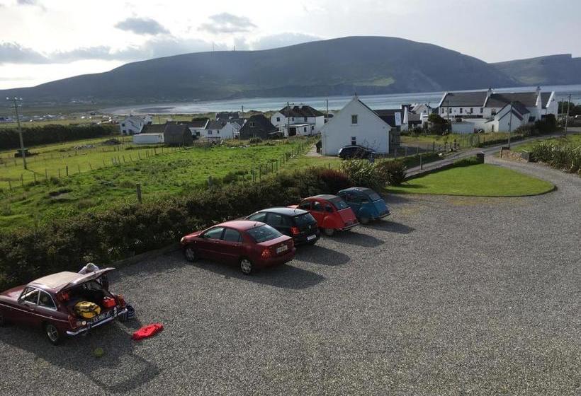 بنسيون Roskeel House