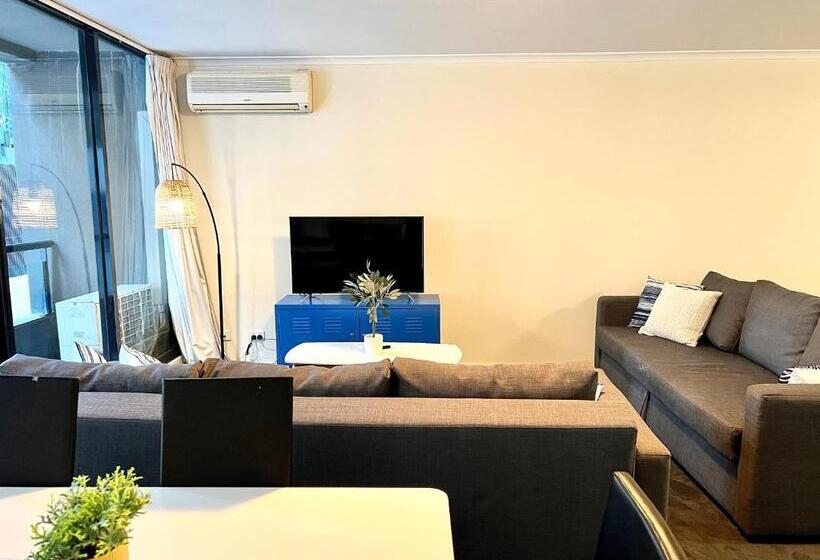 Readyset Apartments On Kavanagh