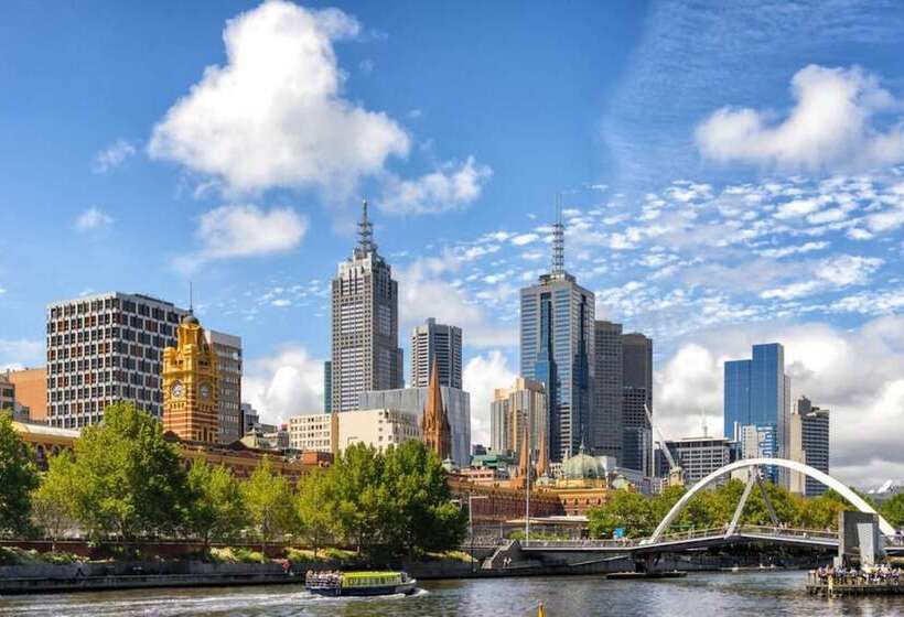 Readyset Apartments On Kavanagh