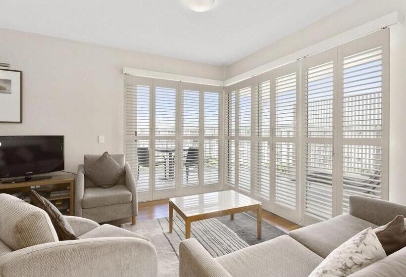 Resort On The Beach 4302 With Resort Pool