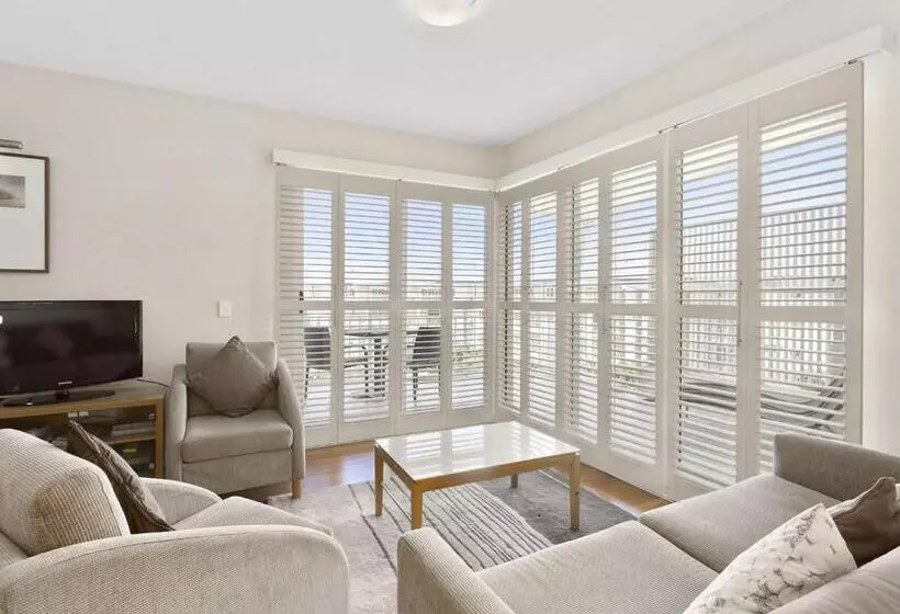 Resort On The Beach 4302 With Resort Pool