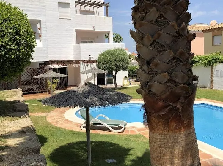 Seashape Apartment