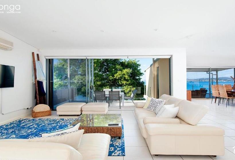 Soldiers Point Road, Kooyonga, 3, 211