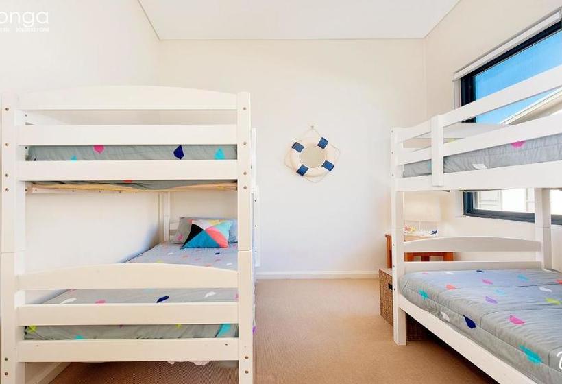 Soldiers Point Road, Kooyonga, 3, 211