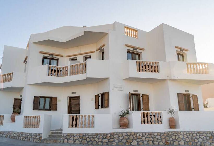 Theoxenia Kasos Luxury Apartments