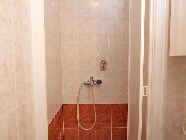 Apartments Milan 1048