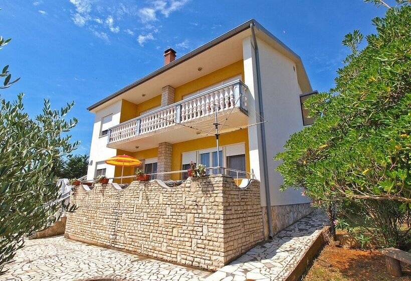 Apartments Vladislava 906