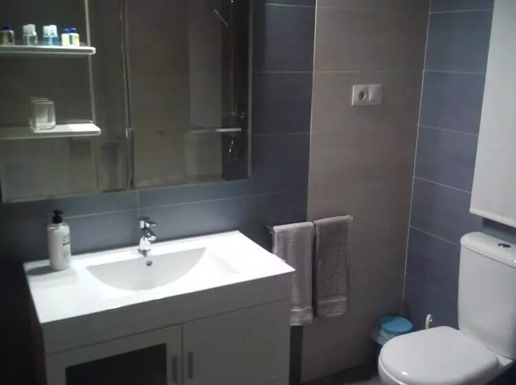 Excelente Piso A 5 Minutos Del Casco Histórico