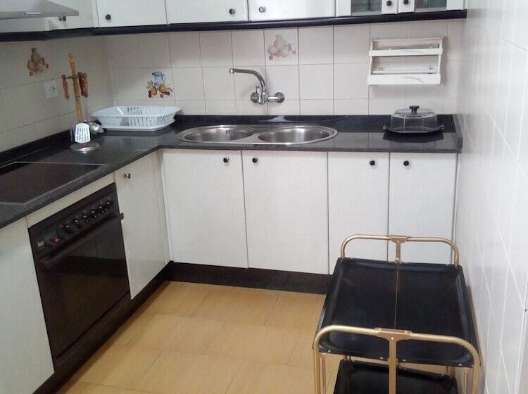 Excelente Piso A 5 Minutos Del Casco Histórico