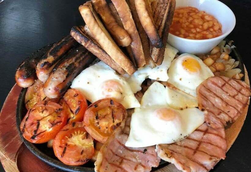 Home Away Junior Suite