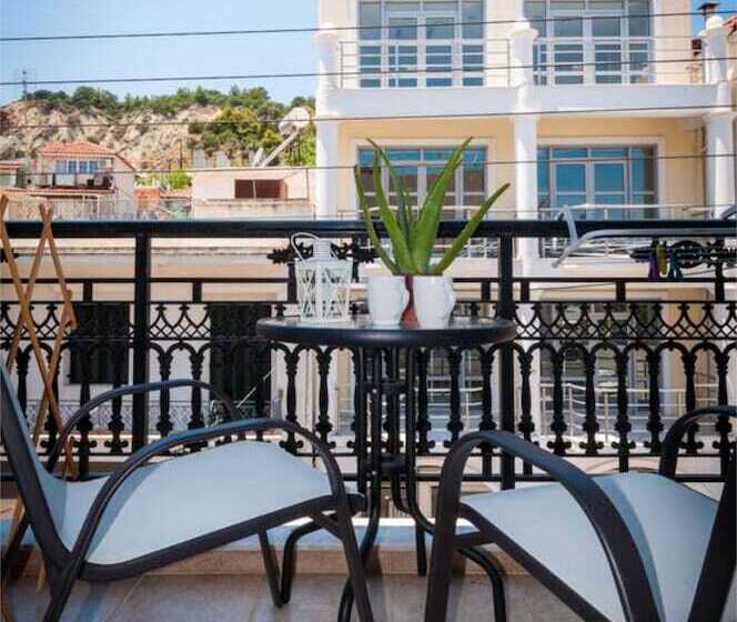 Home Away Junior Suite