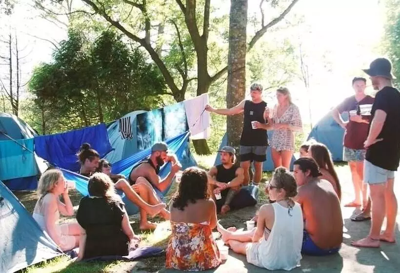 Hotelli Zarautz Beachside Surf Camp