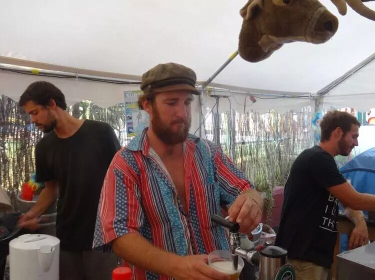 Hotelli Zarautz Beachside Surf Camp