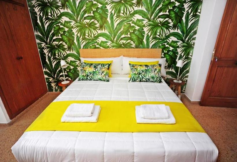 Los Escondidos Ibiza