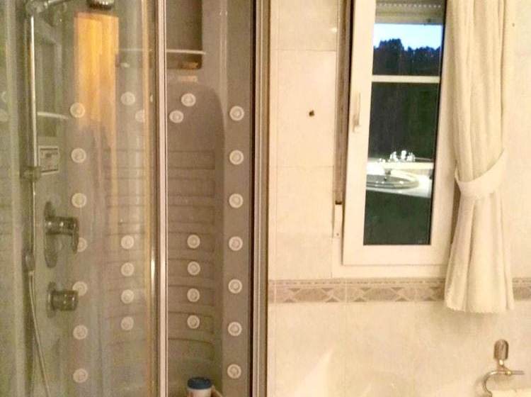 Mansion With 4 Bedrooms In Congosto, With Enclosed Garden And Wifi