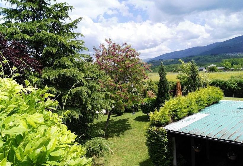 Mansion With 4 Bedrooms In Congosto, With Enclosed Garden And Wifi