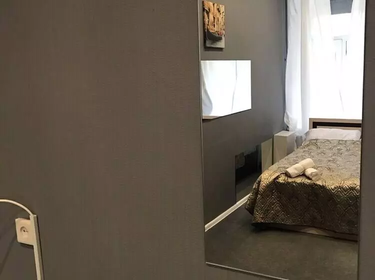 پانسیون 4room