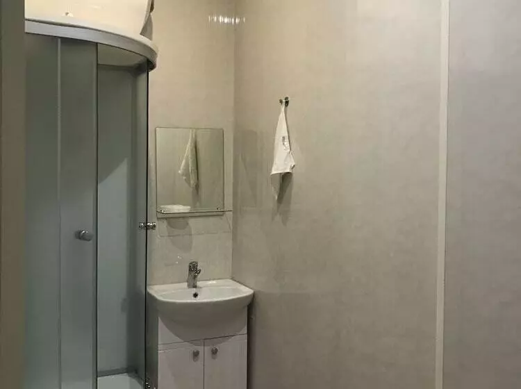 پانسیون 4room