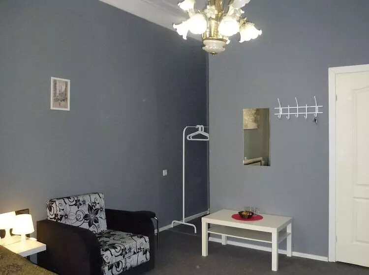 پانسیون 4room