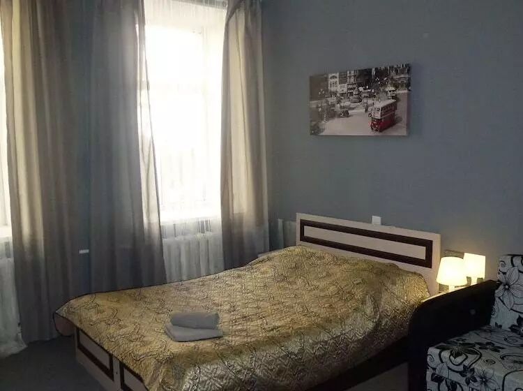 پانسیون 4room