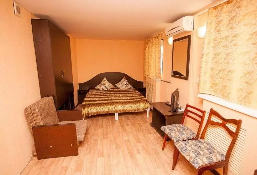 ペンション Guest House Shevchenko