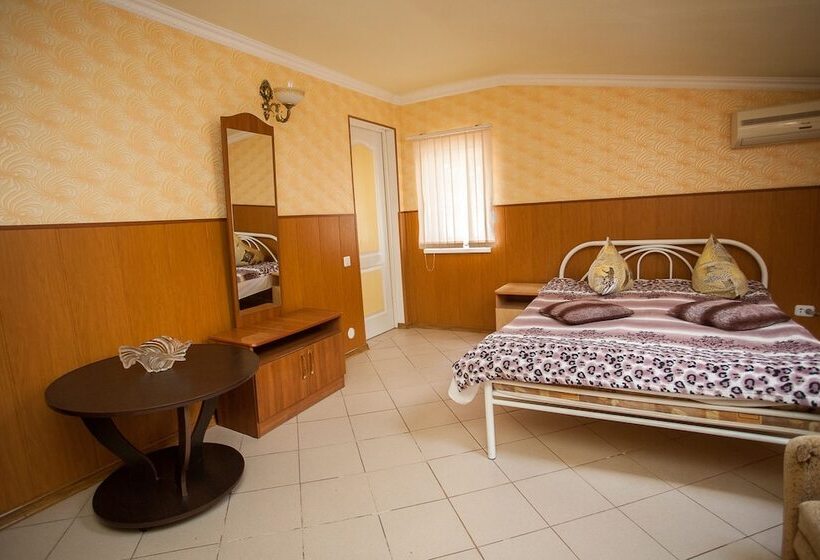 膳宿费 Guest House Shevchenko