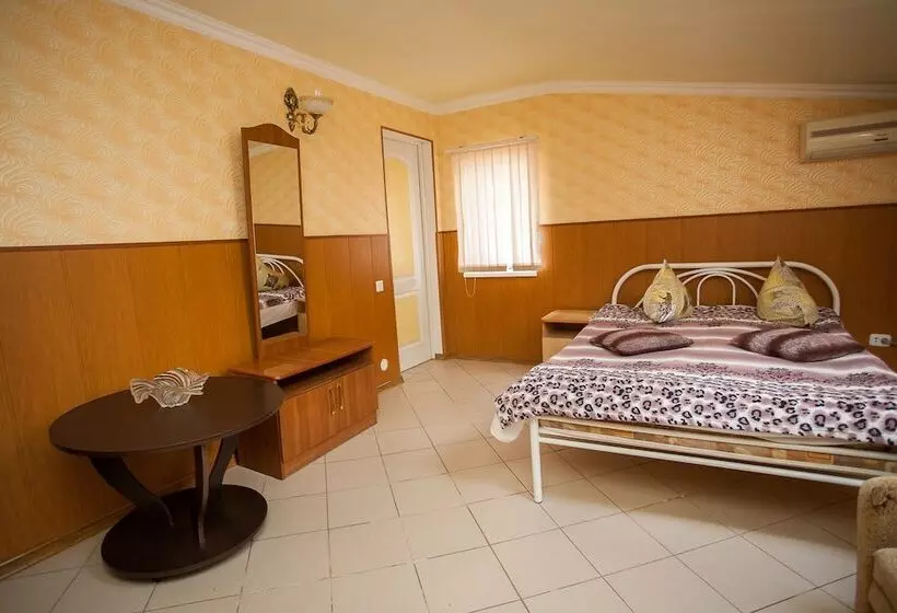 ペンション Guest House Shevchenko
