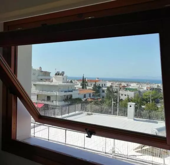 Leo   Unique Glyfada Apartment