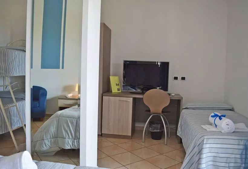 Hostelli & Resort Perla