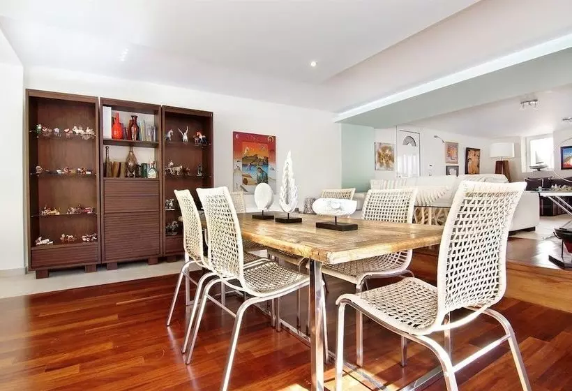 Luxury Villa Sea Melody