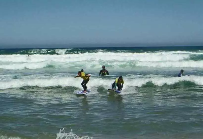 Nesha Ericeira Flats