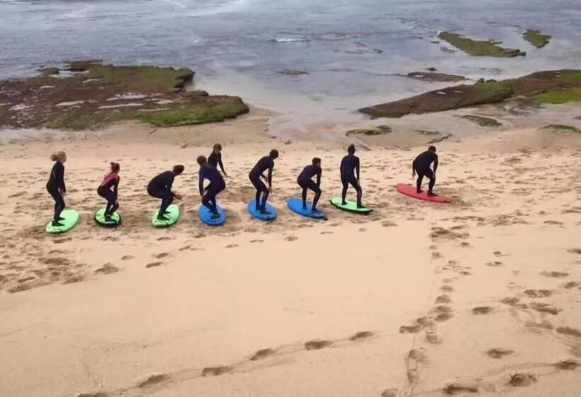 Nesha Ericeira Flats