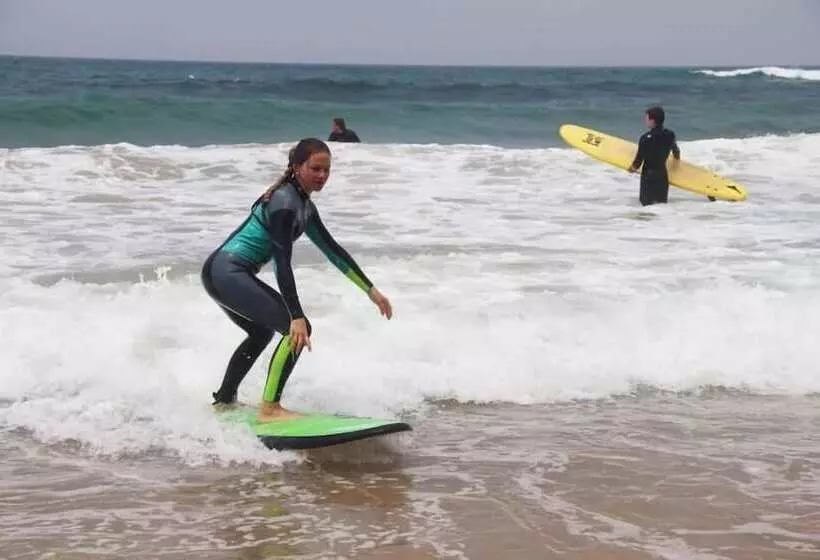 Nesha Ericeira Flats