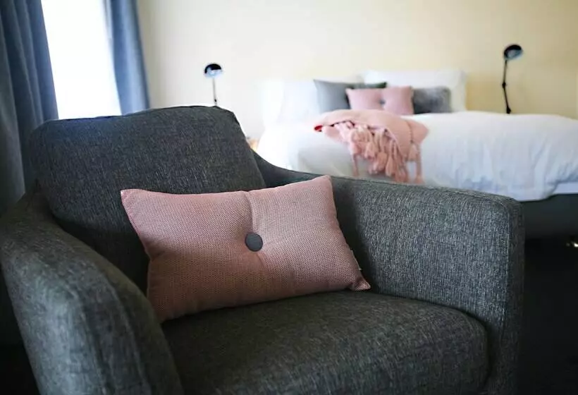 New Norfolk Holiday Apartments