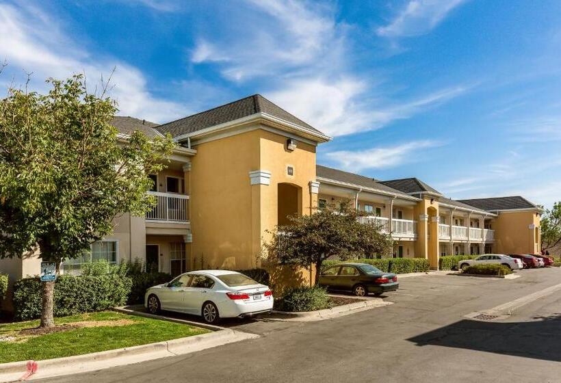 Hometowne Studios By Red Roof Salt Lake City Mid Valley