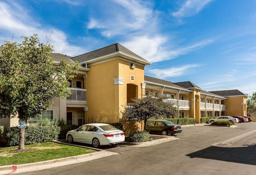 Hometowne Studios By Red Roof Salt Lake City Mid Valley