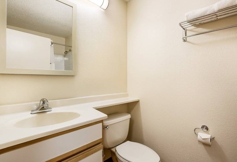 Hometowne Studios By Red Roof Salt Lake City Mid Valley