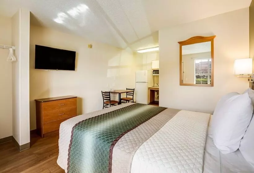 Hometowne Studios By Red Roof Salt Lake City Mid Valley