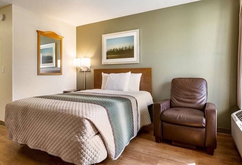 Hometowne Studios By Red Roof Salt Lake City Mid Valley