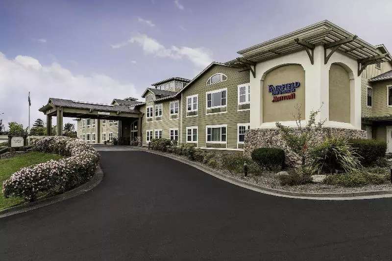 酒店 Fairfield Inn And Suites Santa Rosa Sebastopol
