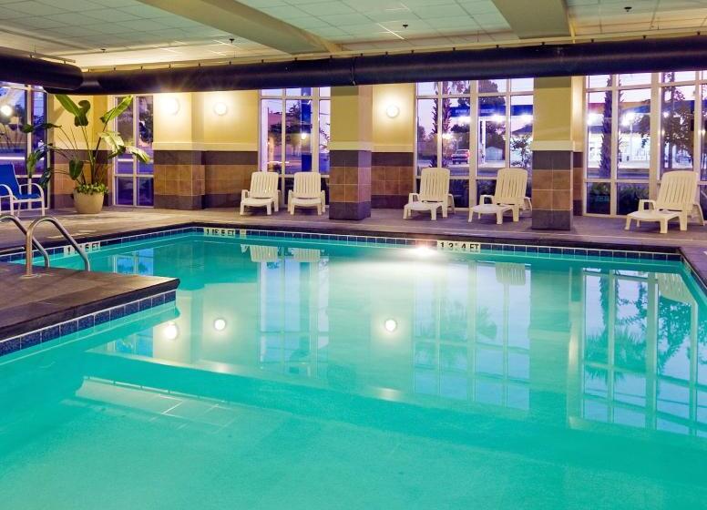 Holiday Inn Express Hotel & Suites Columbia Fort Jackson, An Ihg