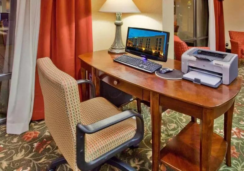 فندق Holiday Inn Express Atlanta W Douglasville, An Ihg