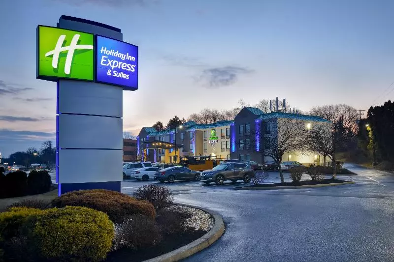 ホテル Holiday Inn Express & Suites Allentown Dorney Park Area, An Ihg
