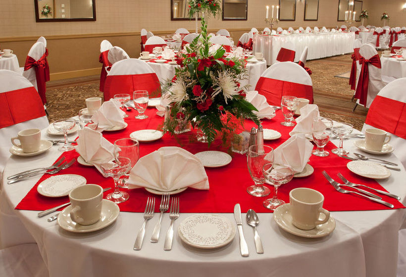 فندق Monroeville Plaza